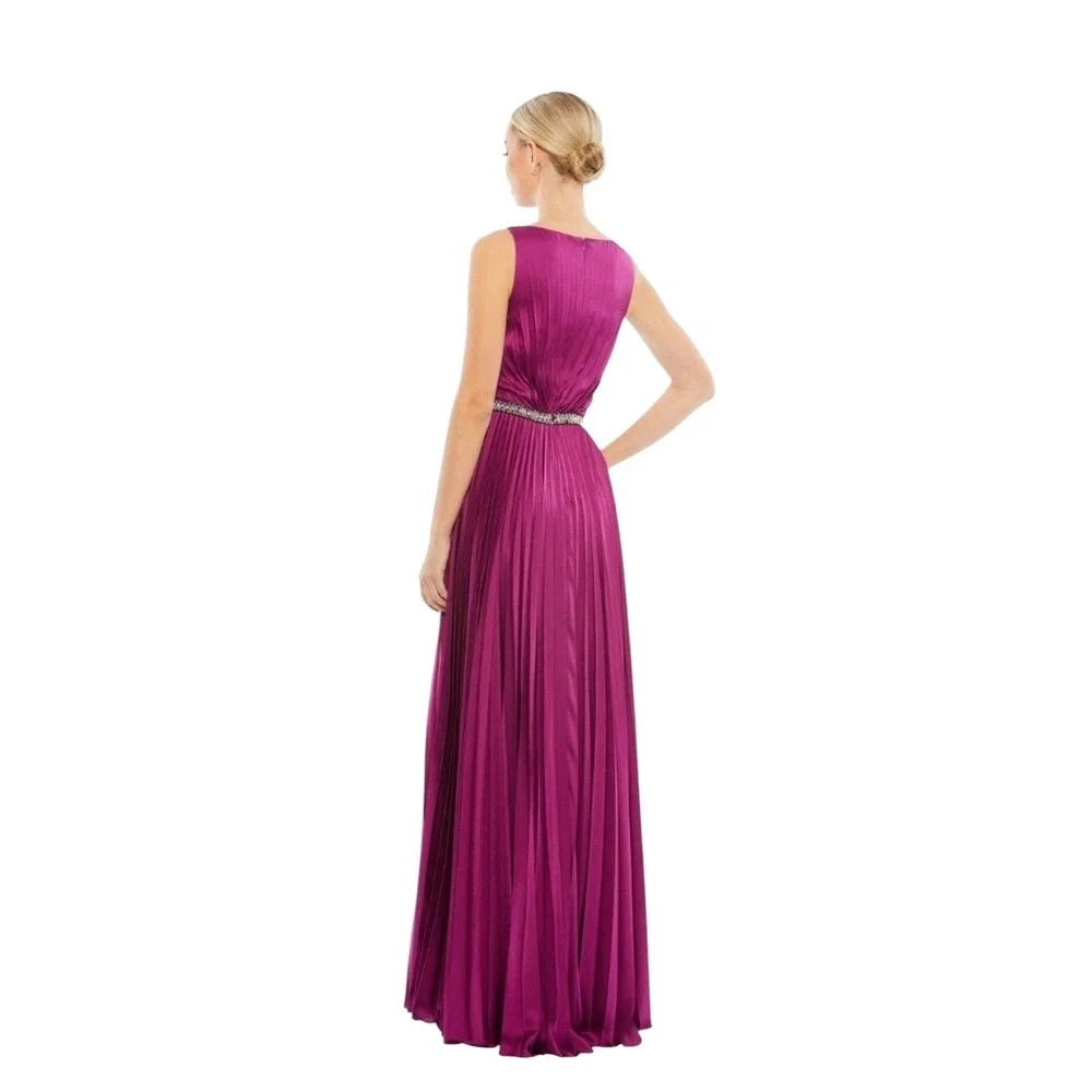 Mac Duggal 26610 Berry Satin Pleated Rhinestone Waist Gown Size 12 $458